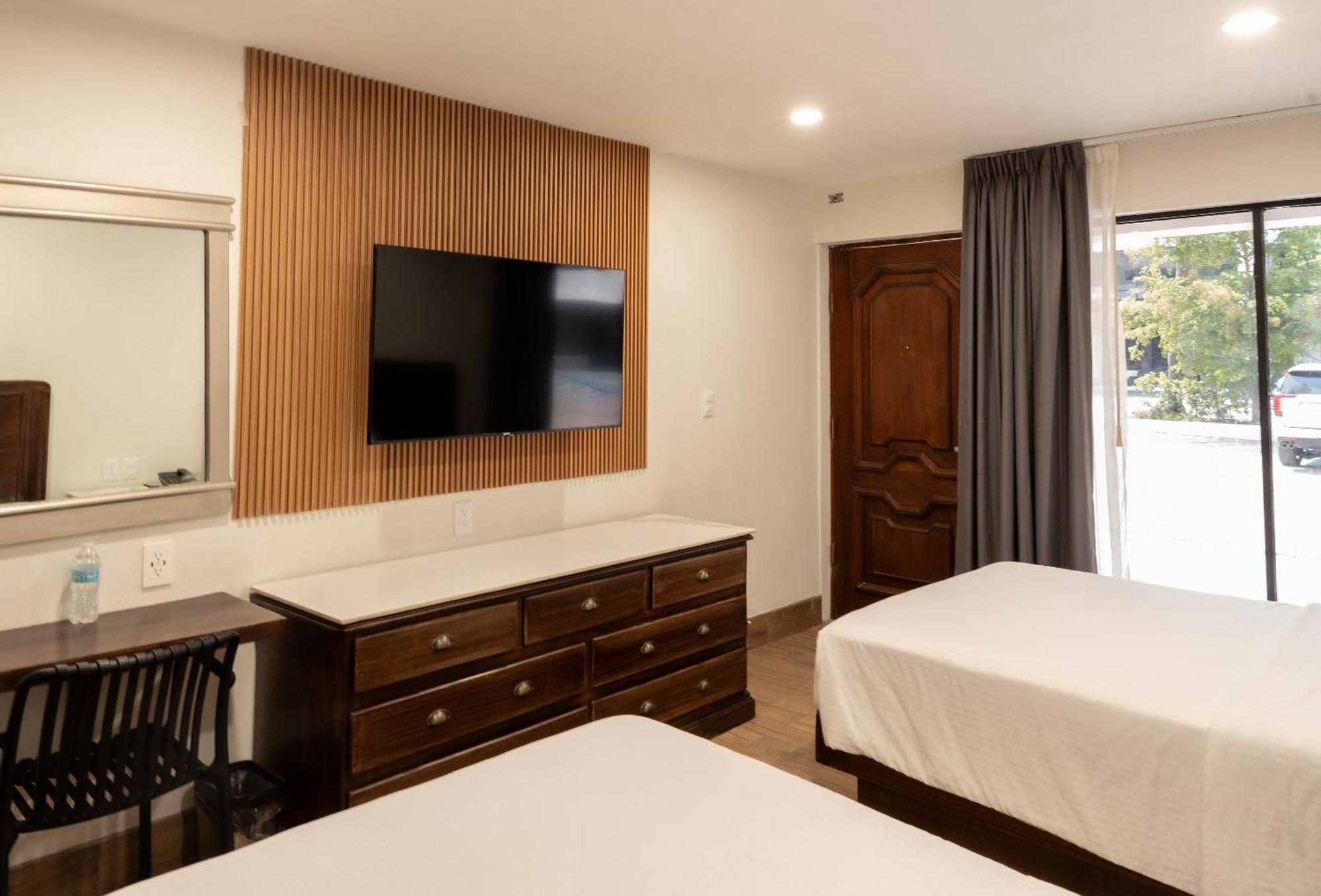 Hotel San Antonio Тампико Экстерьер фото